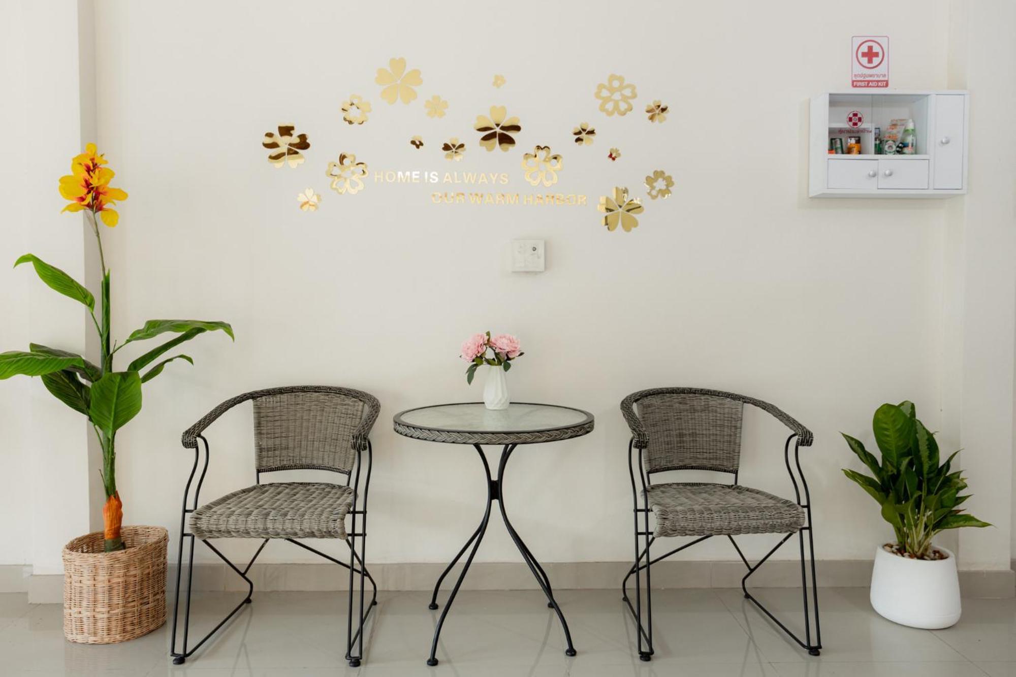 2B Cozy Hostel ตรัง 외부 사진