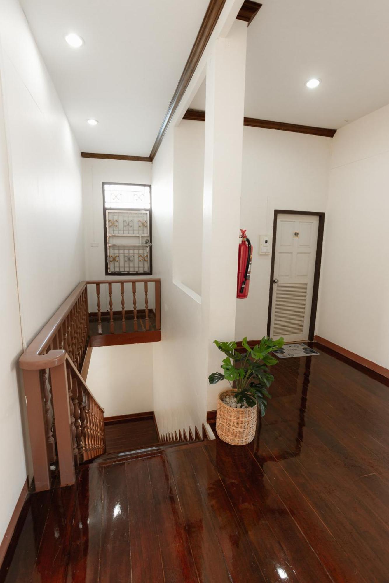 2B Cozy Hostel ตรัง 외부 사진