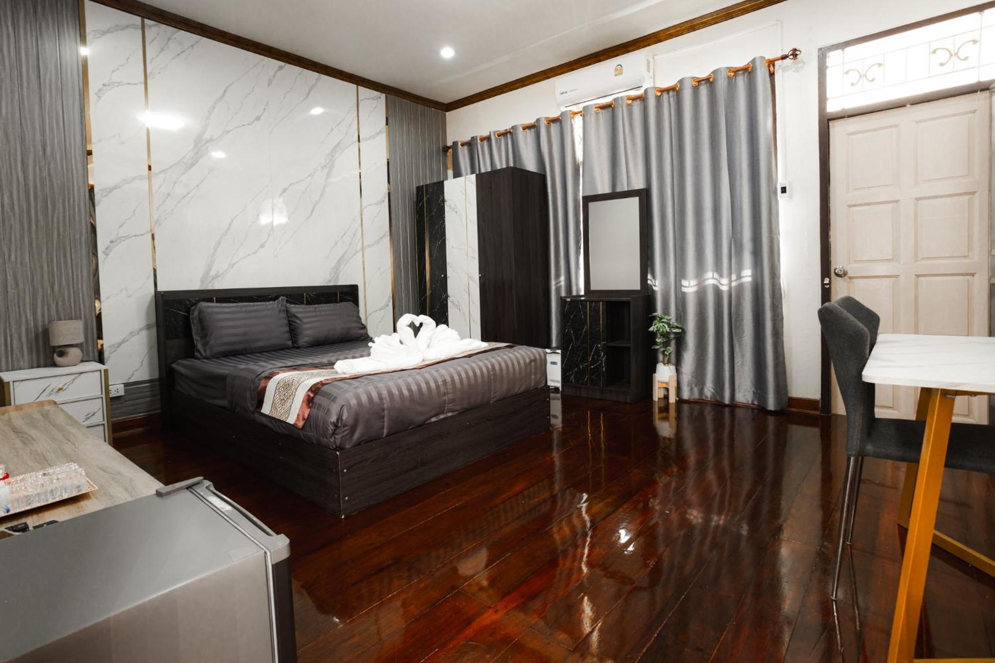 2B Cozy Hostel ตรัง 외부 사진